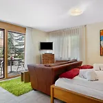 Ruetschi-2 By Interhome Ζερμάτ
