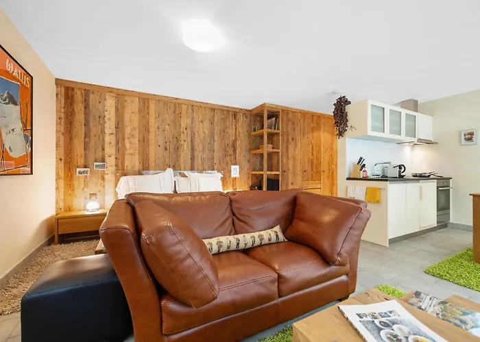 Ruetschi-2 By Interhome